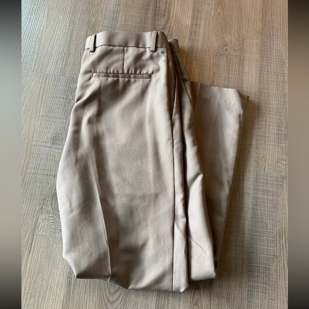 axist dress pants